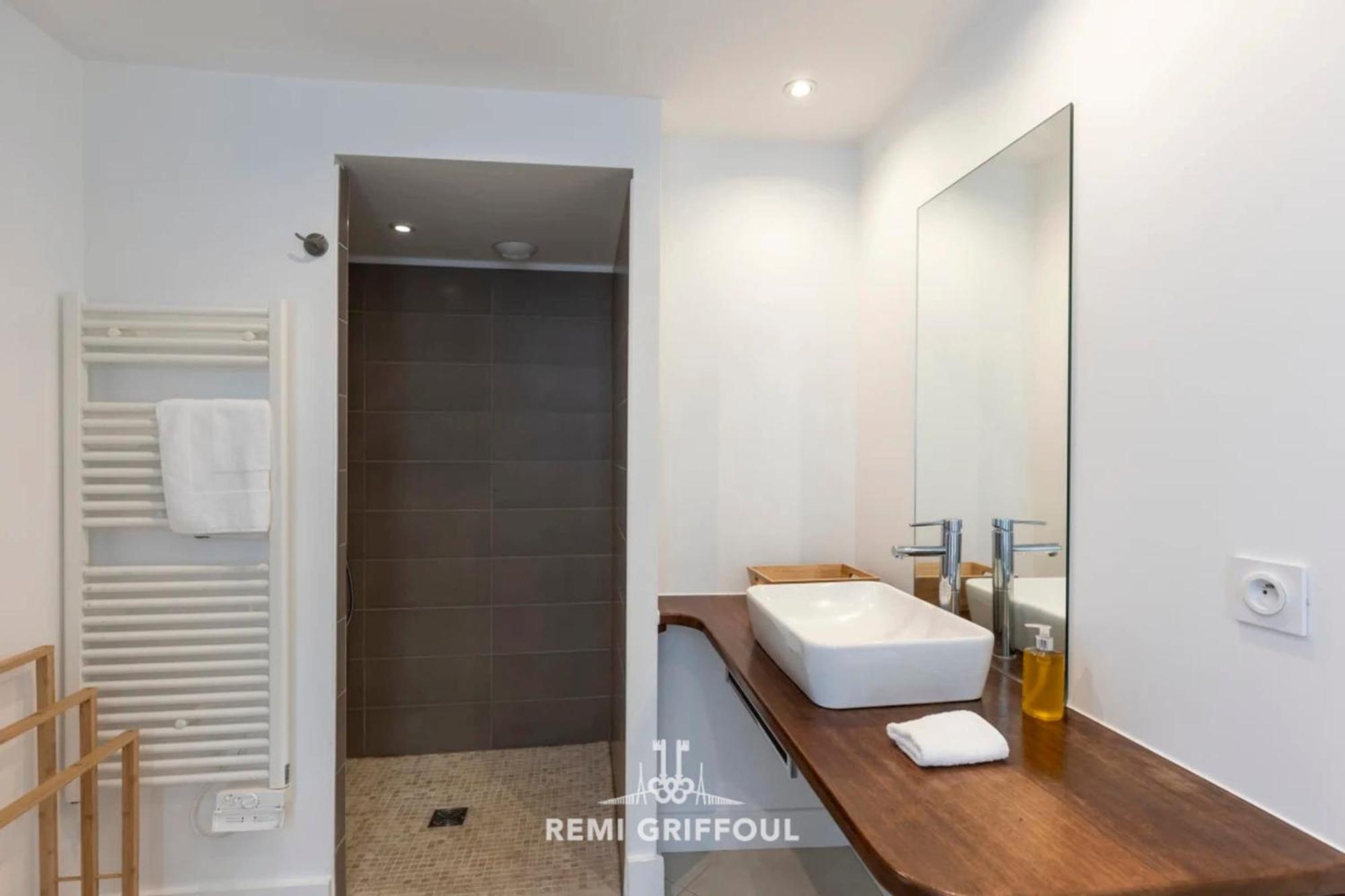 Apartment The Duplex Varin Beautiful Apartment & Garden Honfleur 4 People Honfleur