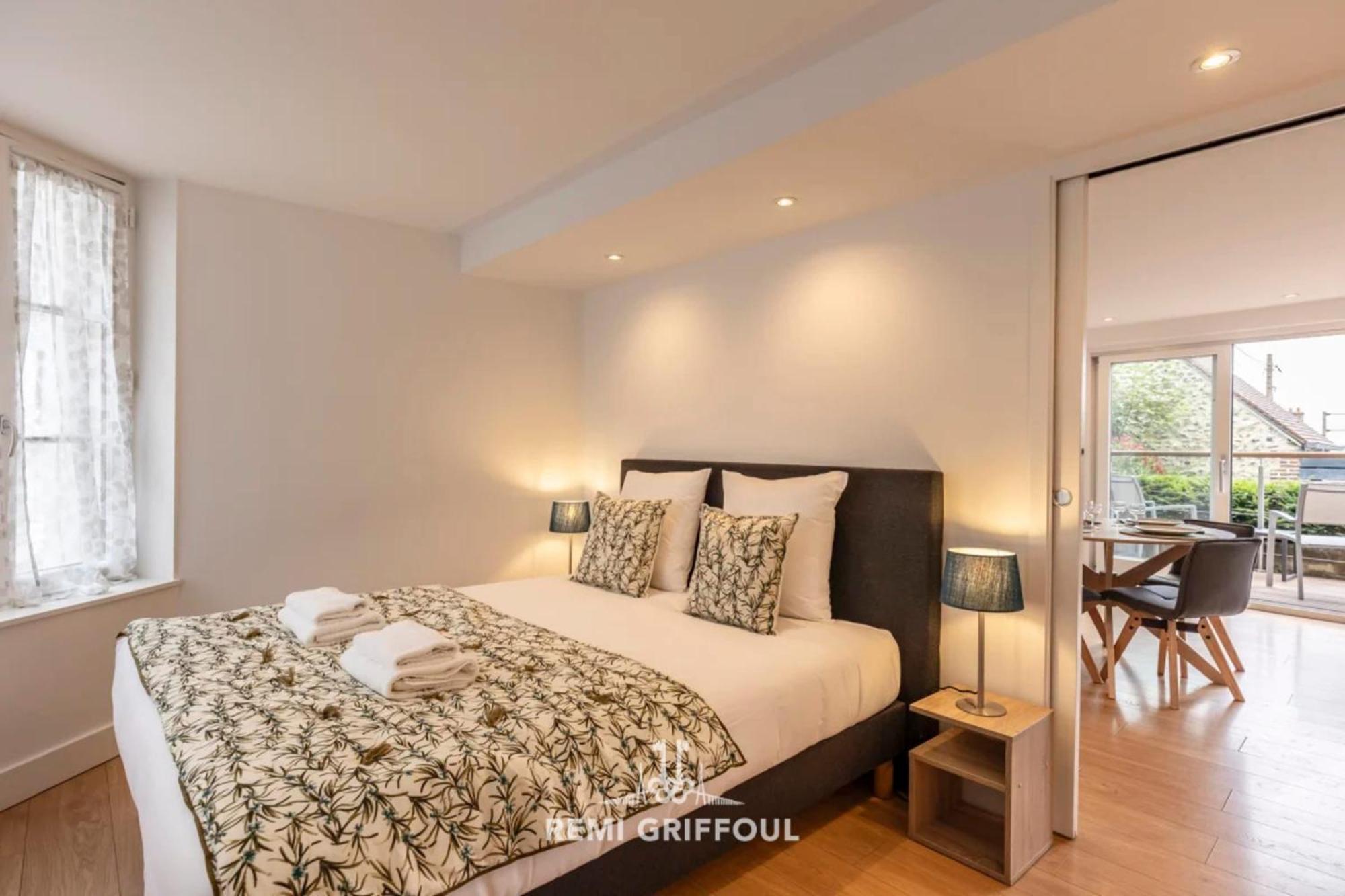The Duplex Varin Beautiful & Garden 4 People Honfleur