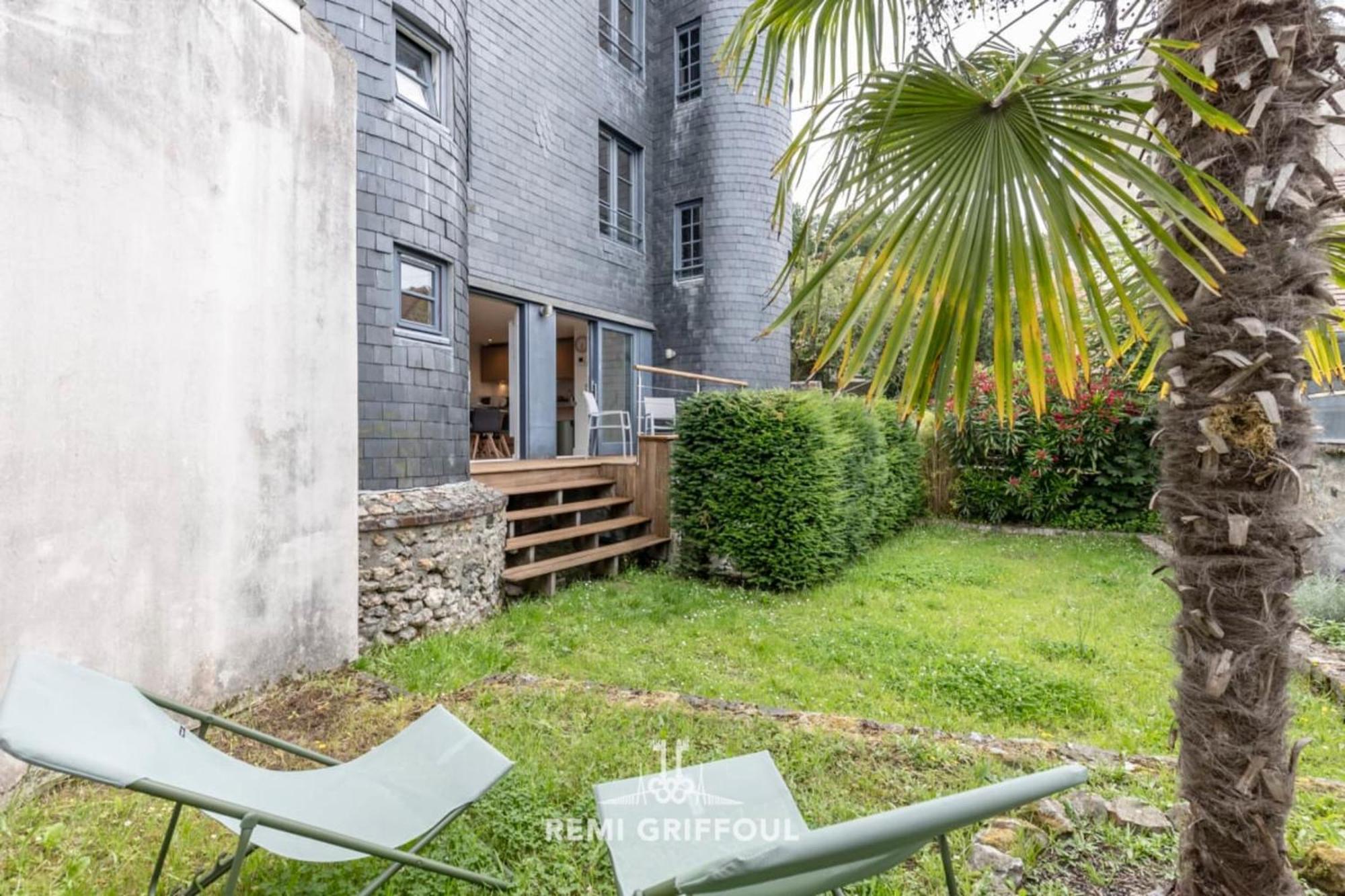 The Duplex Varin Beautiful Apartment & Garden Honfleur 4 People Apartment *